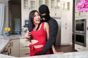 Mina kitano cực dễ thương và body ngon hết nước chấm