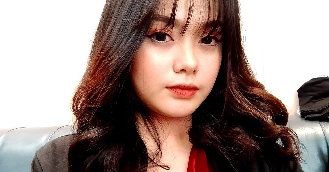 Vừa nghe điện thoại Gã chồng vừa xoạc với trai